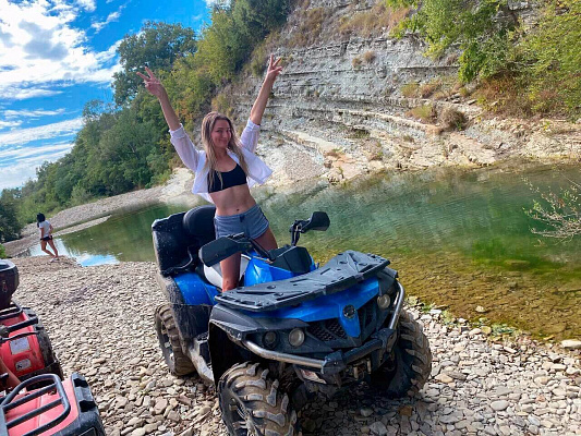 Прокат квадроциклов. Подарочные сертификаты Ultra Подарки Геленджик. Купить оригинальный подарок или подарочный сертификат на Прокат квадроциклов. Сервис UltraPodarki.ru Геленджик 8 800 505 95 30.